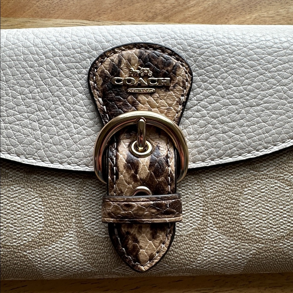 Coach NWT Kleo Light Khaki Cream Multi Wallet - Picture 5 of 15